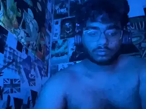 Snapshot of sexy_delhi_boy chatting on July 13, 5:10 am sexy delhi boy online show from July 13, 5:10 am