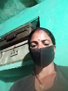 Snapshot of Suneeta2030 chatting on August 1, 4:28 pm Suneeta2030 online show from August 1, 4:28 pm