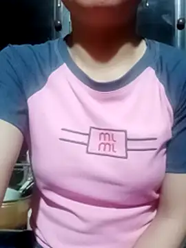 Snapshot of Miu_baby09 chatting on July 15, 3:06 pm Miu baby09 online show from July 15, 3:06 pm
