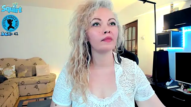 WhitneyLynn online show from September 13, 8:52 pm