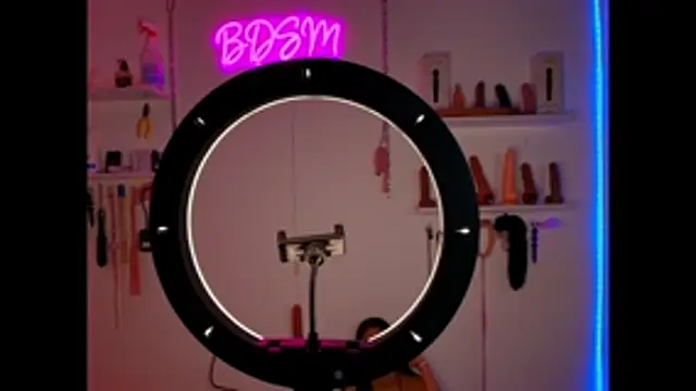 MissVicky SlaveLiah BDSM online show from July 16, 11:38 am