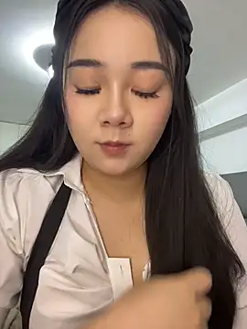 Luna-girl online show from July 21, 1:57 pm