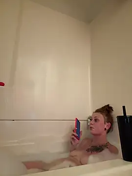 RedHeadsDoITBetter4 online show from July 17, 2:40 am