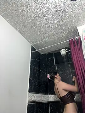 Chloe Moon27 online show from July 31, 11:48 pm