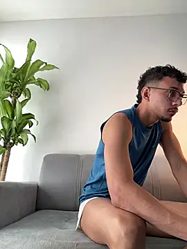 Phillip collinss online show from July 31, 1:32 pm