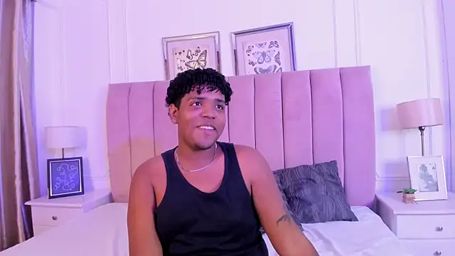 Snapshot of Blaise_Bailey13 chatting on July 23, 3:59 am Blaise Bailey13 online show from July 23, 3:59 am