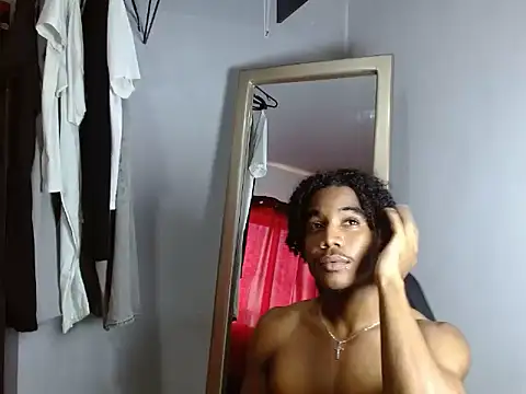 AxelSilva7777 online show from July 21, 7:49 pm