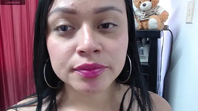 Snapshot of gabriela_grace chatting on March 22, 6:36 pm gabriela grace online show from March 22, 6:36 pm