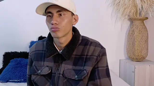Carter Brookss online show from July 22, 3:42 am