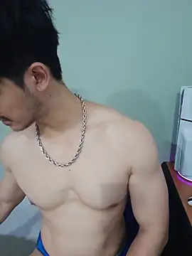 Snapshot of tuo-69 chatting on August 1, 3:55 pm tuo-69 online show from August 1, 3:55 pm