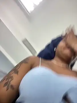 riri brunnete online show from March 23, 4:38 am