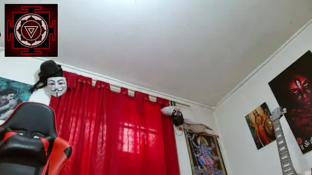 Amanda Valeska online show from December 21, 4:58 pm