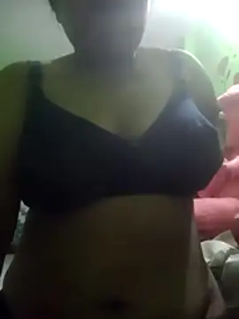 Snapshot of its_neeru chatting on July 26, 12:34 pm its neeru online show from July 26, 12:34 pm