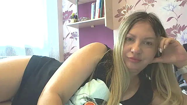 AmandaSexyHotAss20 online show from July 25, 9:40 am