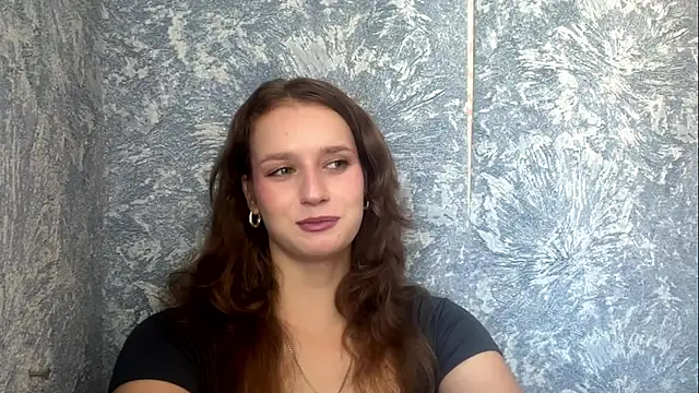 DelmyHyzer online show from August 4, 9:12 am