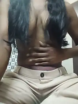 kajalsingh00 online show from August 1, 4:45 am