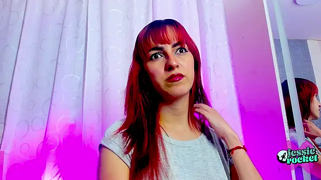 jessierocketx online show from April 23, 8:55 pm