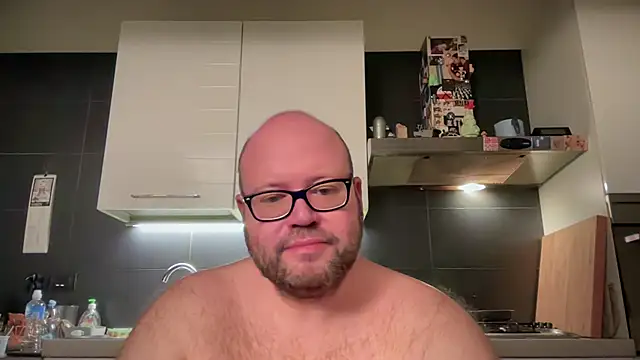 theitalianbear online show from January 31, 9:59 pm