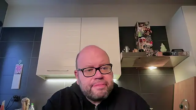 theitalianbear online show from April 5, 4:42 am