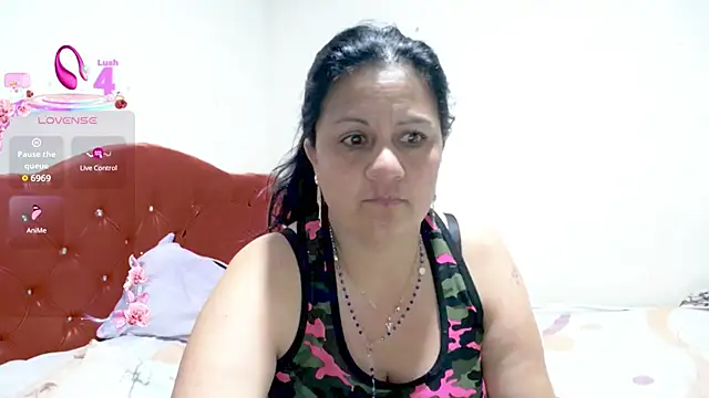 Snapshot of sexy_jhoan88 chatting on February 26, 5:50 am sexy jhoan88 online show from February 26, 5:50 am