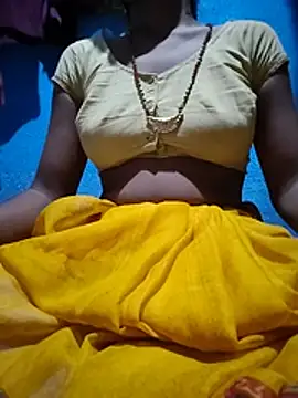 Hot Maya 2 online show from August 8, 7:38 pm