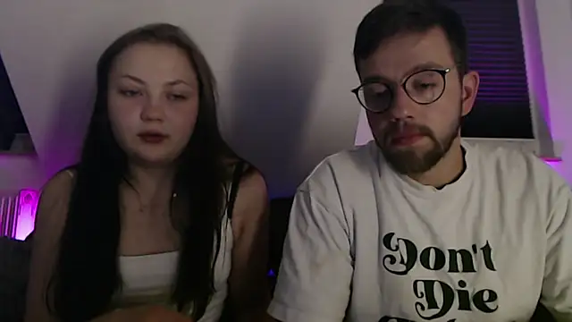 Snapshot of GoodGiirlBaadBooii chatting on August 3, 3:16 am GoodGiirlBaadBooii online show from August 3, 3:16 am