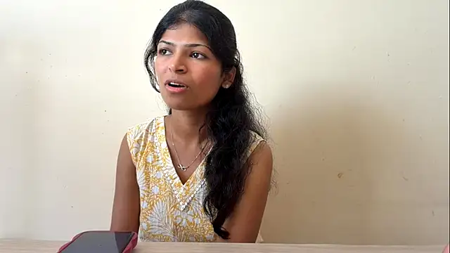 ShavonStride online show from July 29, 10:57 am