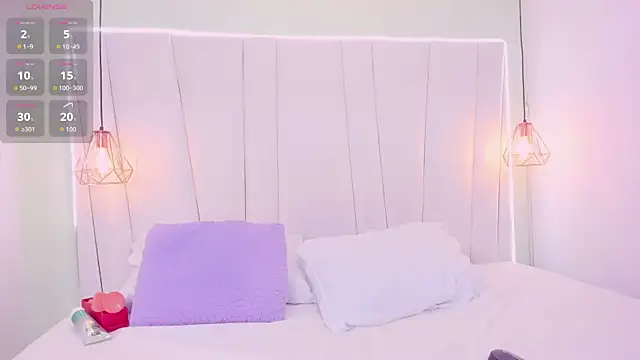 JulietaSolara online show from July 29, 5:00 pm