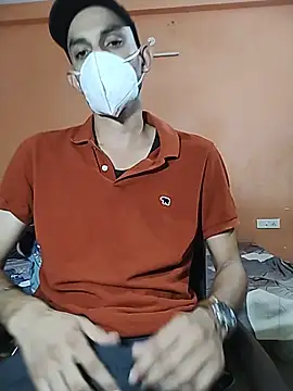 Snapshot of Dhruv0224 chatting on July 31, 9:52 am Dhruv0224 online show from July 31, 9:52 am