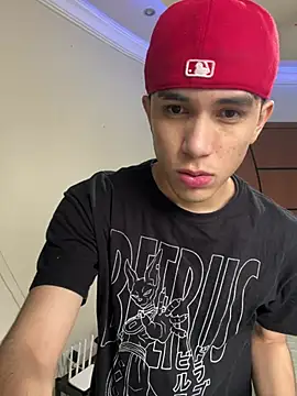 KindPrince  online show from July 31, 12:15 pm
