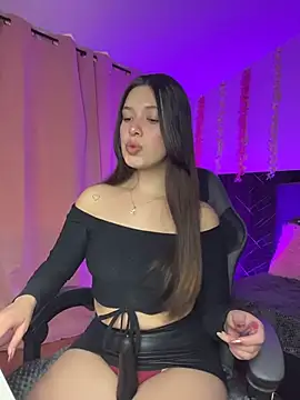 Snapshot of sammy_ec chatting on July 29, 1:09 pm sammy ec online show from July 29, 1:09 pm