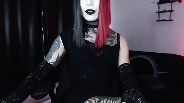 april simons2 online show from February 22, 12:26 pm