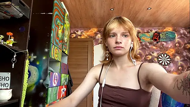 JinaTscrious online show from August 3, 1:48 am