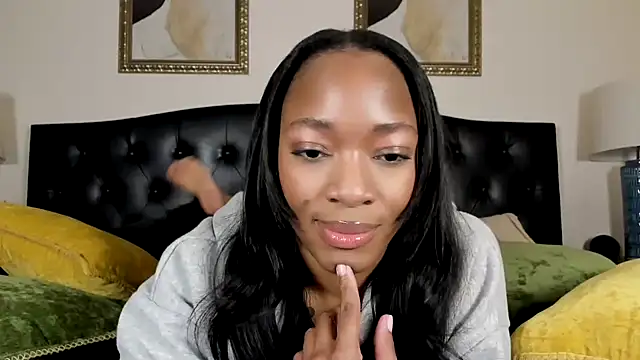 Snapshot of nicolesolace chatting on February 20, 2:02 pm nicolesolace online show from February 20, 2:02 pm