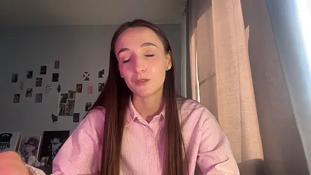Snapshot of MerilynPlenty chatting on July 31, 2:27 pm MerilynPlenty online show from July 31, 2:27 pm