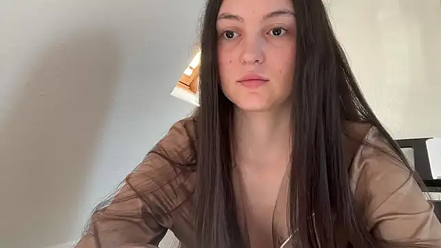 SoreliaLux online show from August 1, 9:08 am