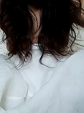 huifei330 online show from August 1, 12:21 am