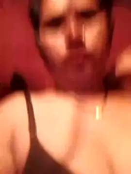 Snapshot of HotRavitapal chatting on August 9, 4:34 pm HotRavitapal online show from August 9, 4:34 pm