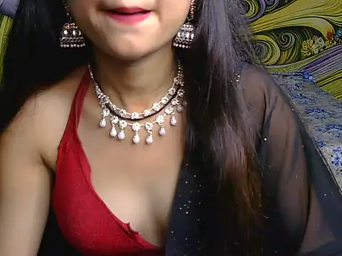 Cute-navyaa online show from August 3, 4:33 pm
