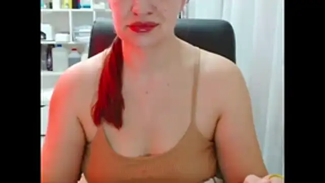 Fire girl35 online show from August 7, 9:28 pm