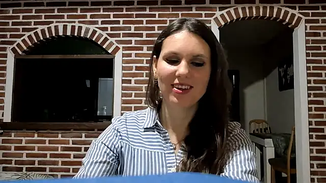 JacklynSwisshelm online show from August 6, 12:18 pm