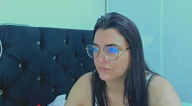 Snapshot of MARILYN_GARCIA chatting on December 8, 4:50 pm MARILYN GARCIA online show from December 8, 4:50 pm