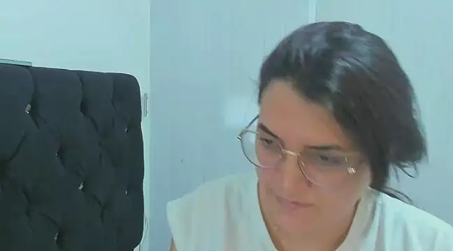Snapshot of MARILYN_GARCIA chatting on December 11, 7:57 pm MARILYN GARCIA online show from December 11, 7:57 pm