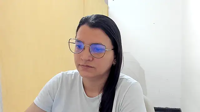 Snapshot of MARILYN_GARCIA chatting on October 15, 1:22 pm MARILYN GARCIA online show from October 15, 1:22 pm