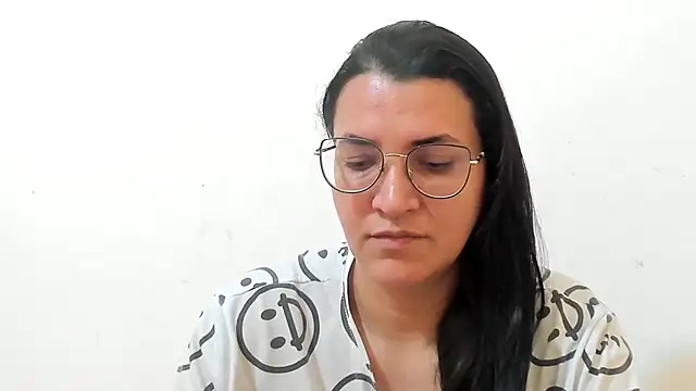 MARILYN GARCIA online show from November 12, 3:23 pm