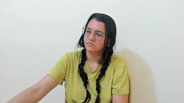 MARILYN GARCIA online show from January 5, 5:27 pm