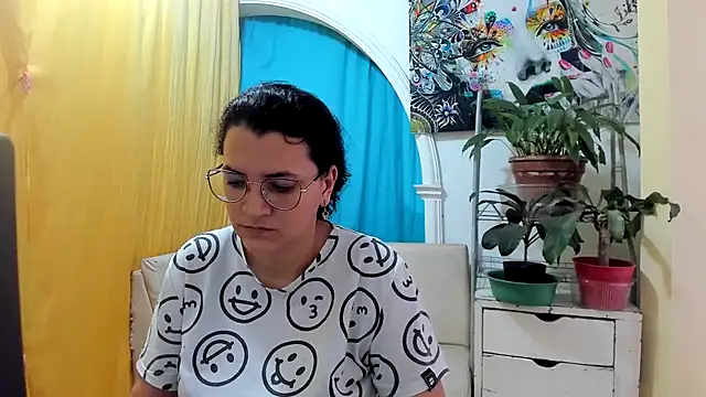 MARILYN GARCIA online show from July 16, 9:54 pm