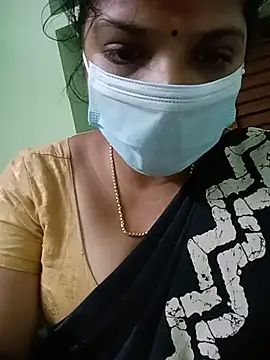 kavihotty online show from August 4, 8:22 pm