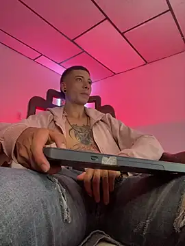 Darkwin666 online show from August 5, 2:58 am