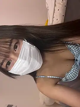 SakuraMochan online show from August 8, 1:57 pm